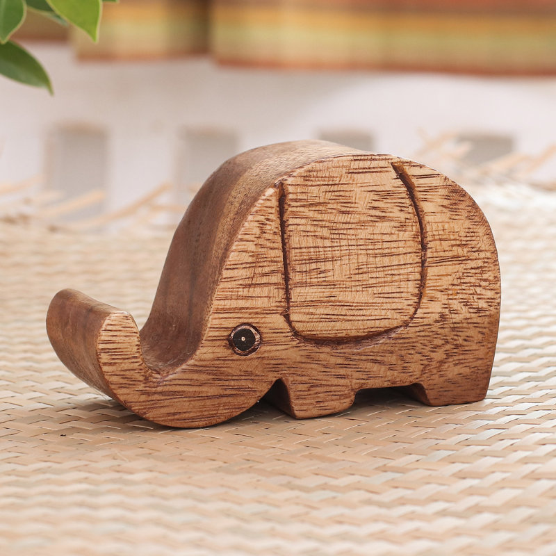 Cebollero Wood Charging Station
