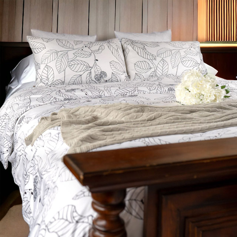 Polyester Satin Floral Duvet Cover, Queen Duvet Cover + 2 Standard Pillowcases