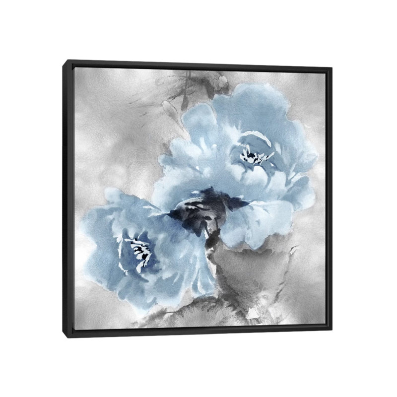«Flower Bloom on Silver II» par Jesse Stevens, reproduction sur toile tendue sur châssis, H 18 po x l 18 po x P 1,5 po