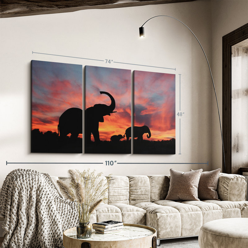 «Elephant Silhouette Sunset» sur toile, H 48 po x l 74 po