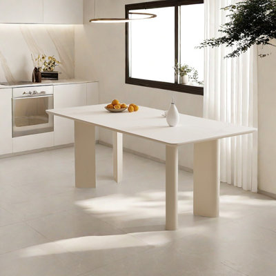 Table de salle à manger blanche