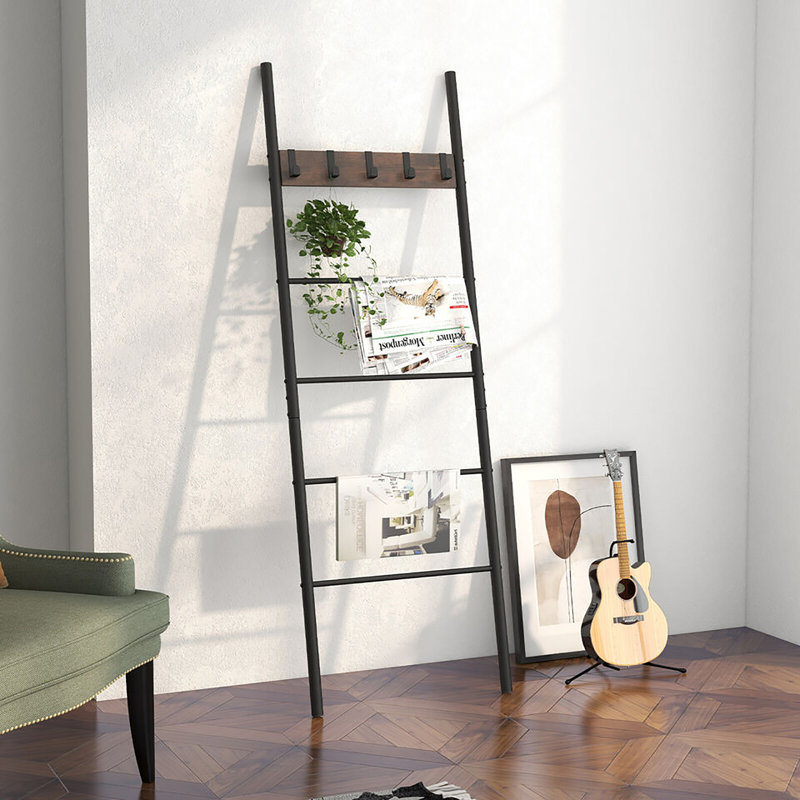6 ft Blanket Ladder