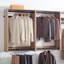 Système de garde-robe autoportant en bois-956646117