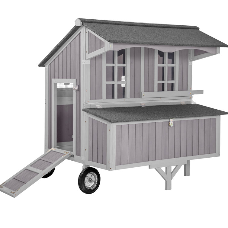 Movable Chicken Coop With Three Nesting Boxes