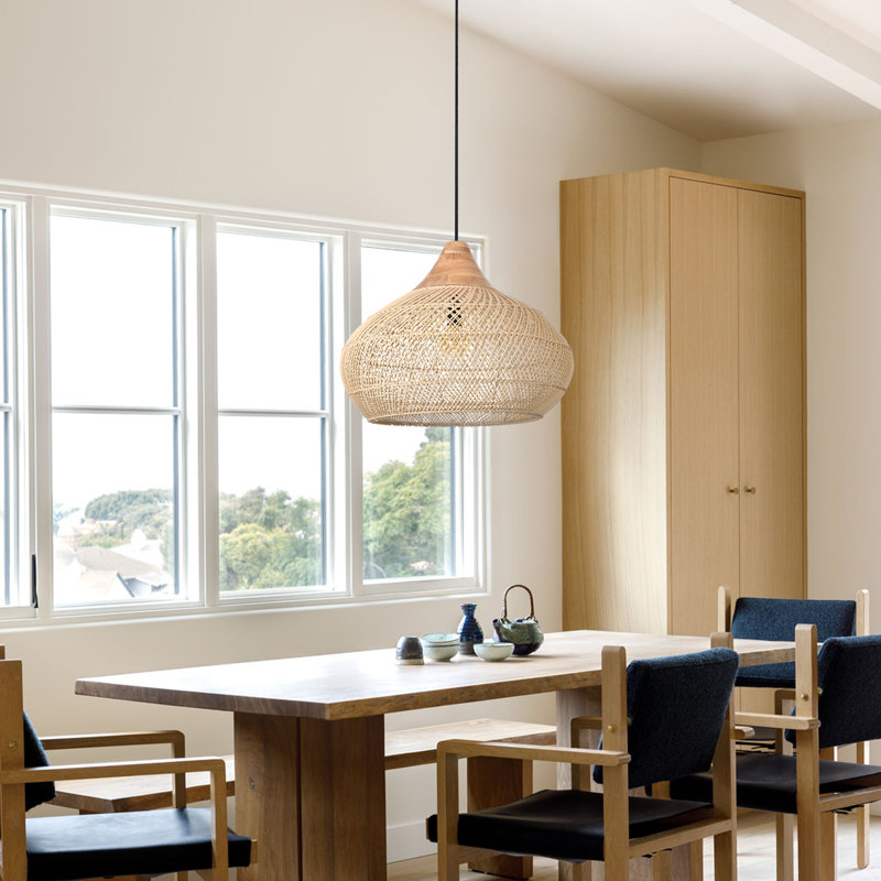 Luminaire suspendu en rotin naturel 1 lumière, H 12,6 po x l 15,75 po x P 15,75 po