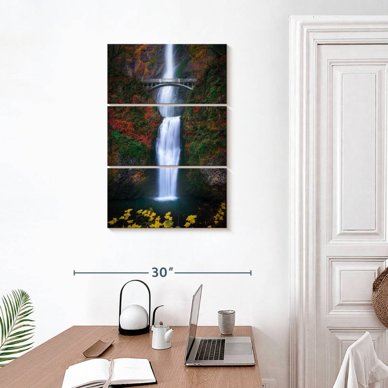 Alvord Multnomah Falls en automne, H 32 po x l 20 po
