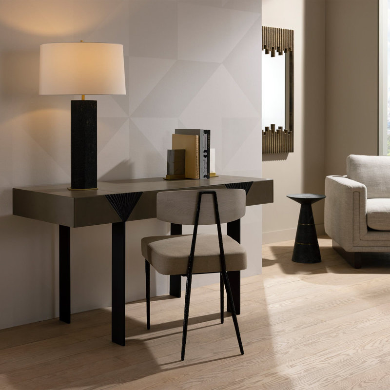 Taro Desk