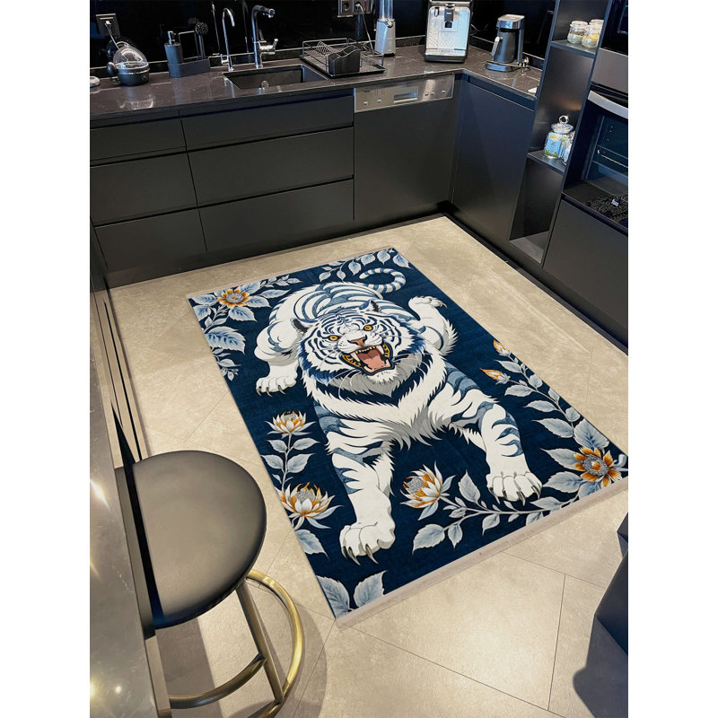 Tapis décoratif moderne à motif tigré blanc et fleurs sur fond bleu marine à motif tissé de la collection Tokyo