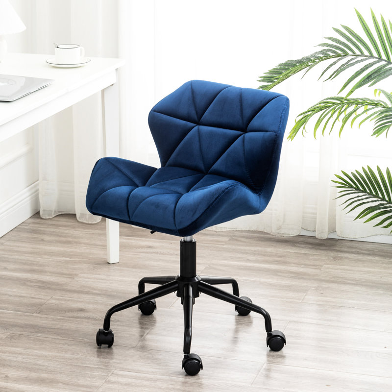 Fauteuil de bureau bleu recouvert de velours, pivotant à 360 degrés, structure relevable au gaz pour bureau pivotant confortable, rembourrage, rotation, machines