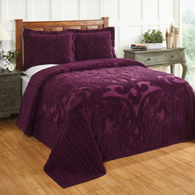 Couvre-lit en chenille de très grande taille Ashton, couvre-lit à médaillon 100% coton floral, literie traditionnelle héritage texturée, confort toutes saisons doux et respirant, certifié OEKO-TEX, lavable à la machine, prune