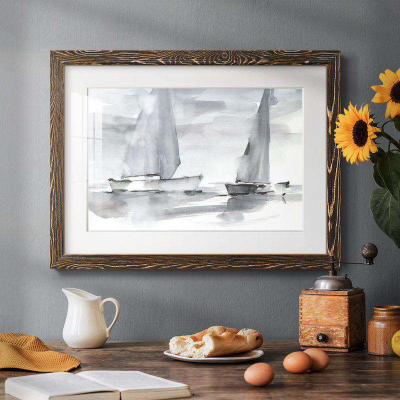 «Misty Sails II», reproduction d'art encadrée, Noyer, H 28 po x l 42 po x P 1,5 po