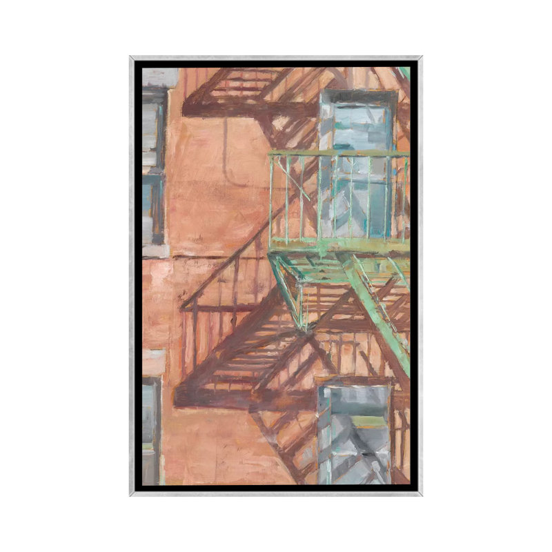 «Urban Facade I» par Ethan Harper - reproduction d'art, H 48 po x l 32 po x P 1,5 po, Toile avec cadre argenté, Pas de tapis