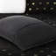 Édredon simple / simple TG avec 2 taies décoratives et coussin décoratif, noir, rembourré, - étiqueté, lavable à la machine, motif en forme de cœur métallique, 1 preuve décorative standard-118893593