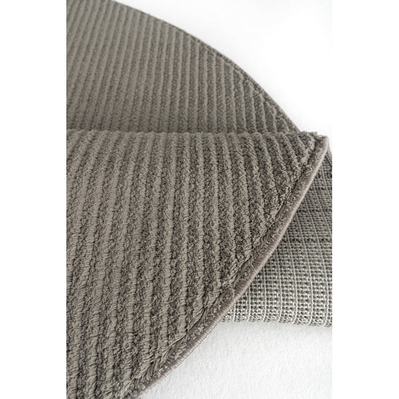 Round Renitta Solid Colour Machine Made Indoor / Outdoor Area Rug, Round 6'7"