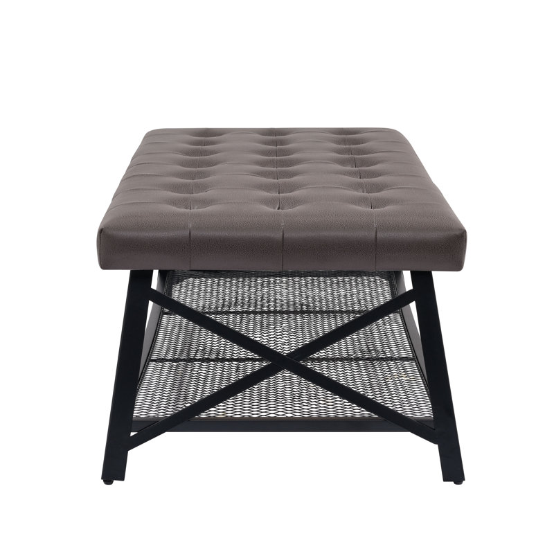Table basse capitonnée en similicuir
