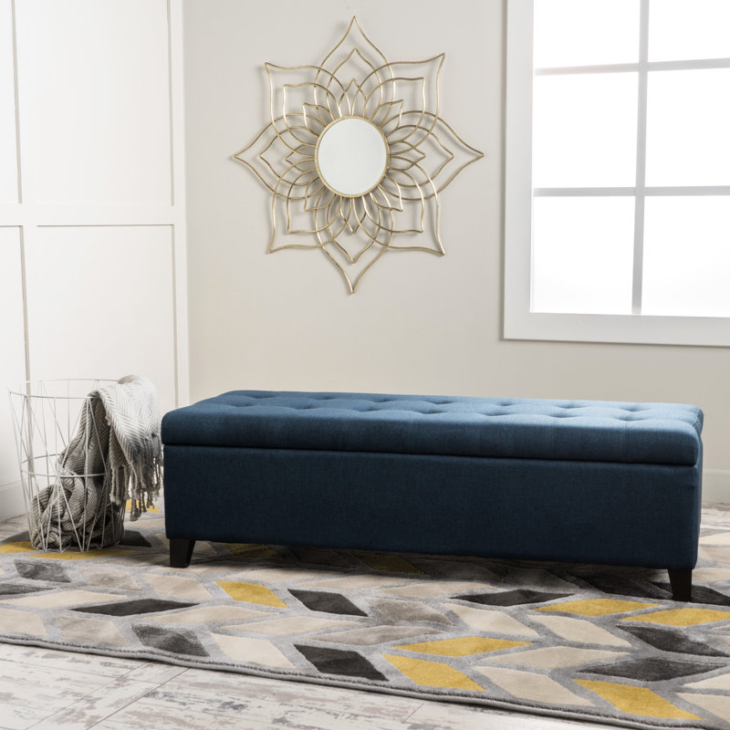 Élégant avec rangement caché - Coussin moelleux avec coussin profond de 18,82 po de largeur x 50,5 po de largeur et de 16,11 po de hauteur. Pieds brun foncé, magnifique banc bleu marine, intérieur de 50,50 po x l 18,75 po x P 16,00 po.