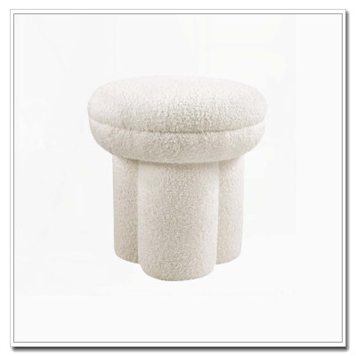 Mushroom‑Shaped Accent Stool – Beige Shearling Teddy Fabric – Pedestal Base