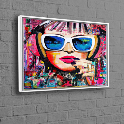 Impression artistique sur toile graffiti abstraite colorée avec portrait de femme et art à lèvres pour une touche moderne à la maison ou au bureau