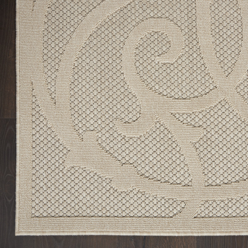 Tapis crème Therese, Rectangle 8 pi 10 po x 11 pi 10 po
