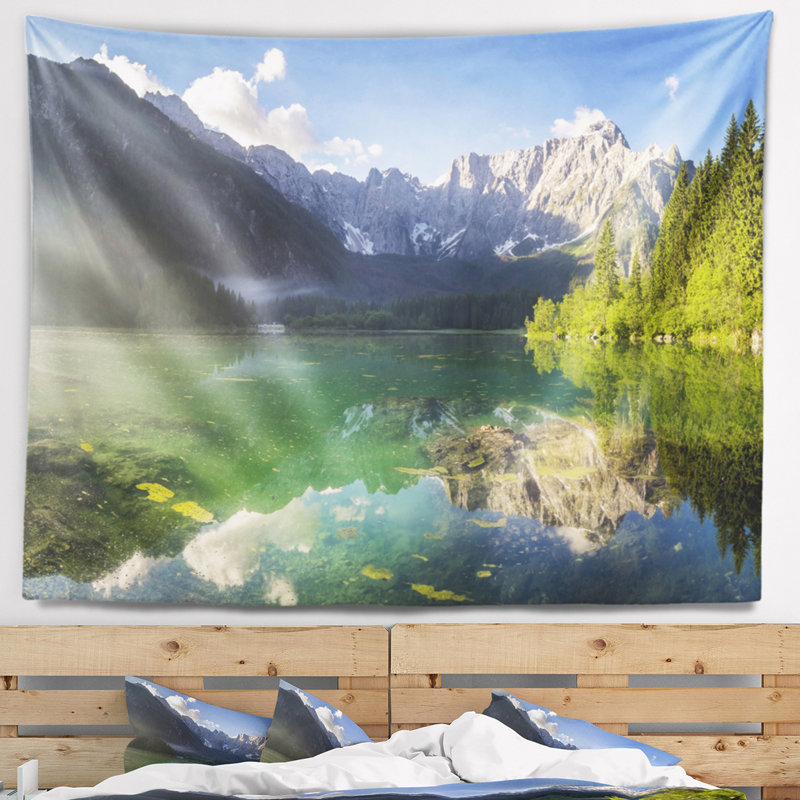 Paysage, montagne, lac, dans les Alpes, tapisserie, H 32 po x l 39 po