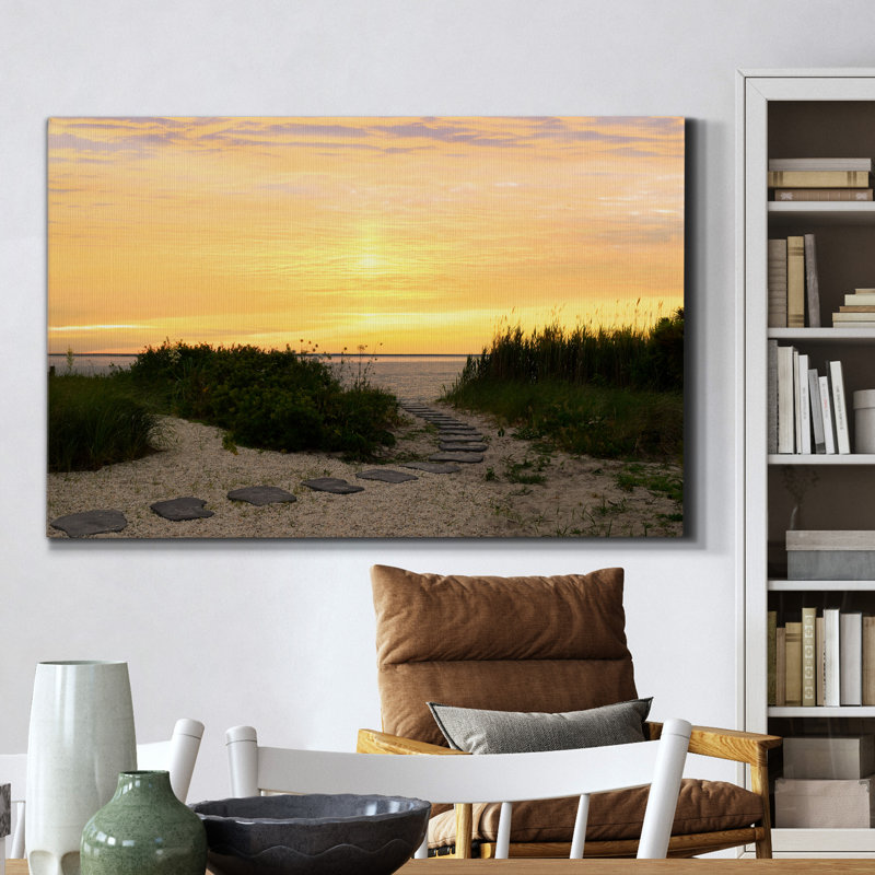 «Sunset Path», reproduction de photo sur toile tendue, H 60 po x l 40 po x P 1 po