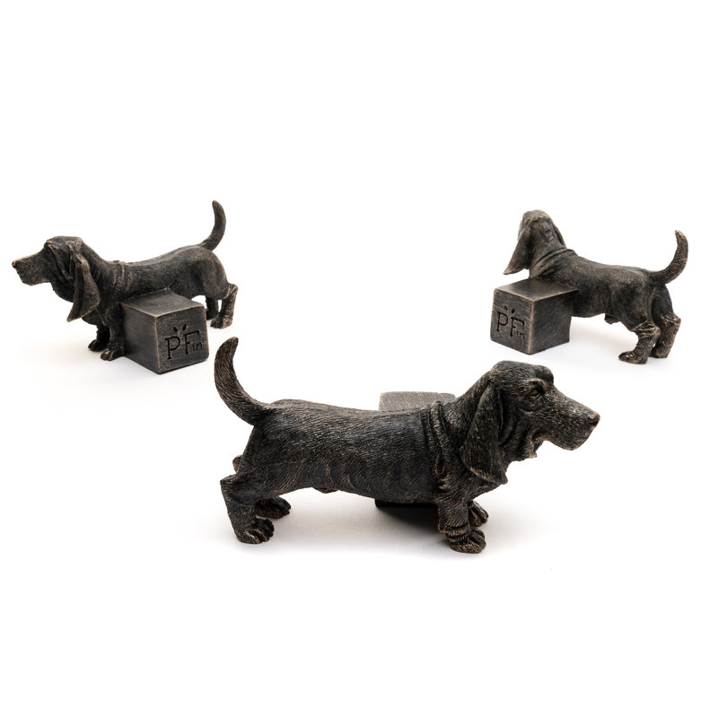 Pieds de jardinière Basset Hound