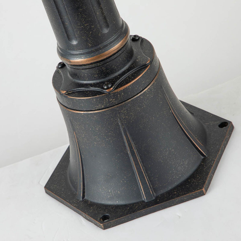 Vencimont Lamp Post (Full)