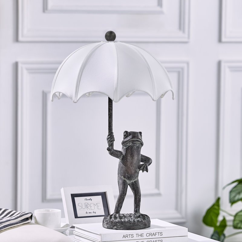 Lampe de table grenouille en résine 23 po bronze avec abat-jour en lin, Blanc, Bronze