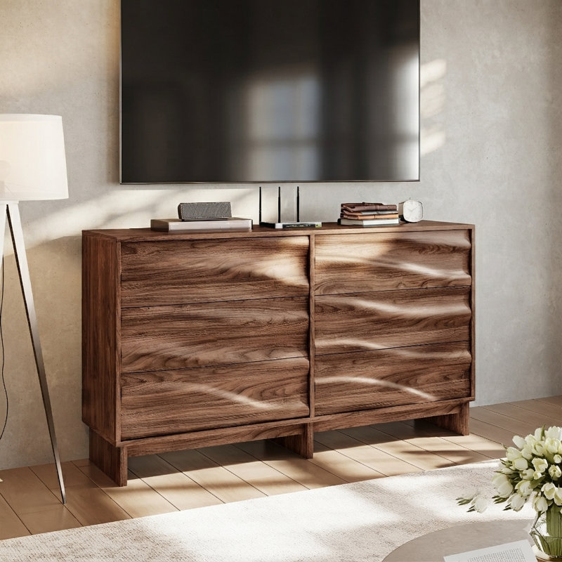 Buffet de 47,2 po de largeur avec 6 tiroirs à pousser, armoire en noyer avec texture grain ondulé, crédence moderne de style Mid-Century pour la salle à manger et le salon
