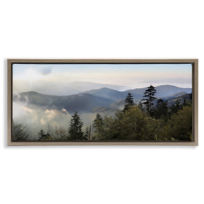 Vue panoramique de la nature montagneuse nuageuse, Cadre flottant orme Montalcino, H 11 po x l 25 po