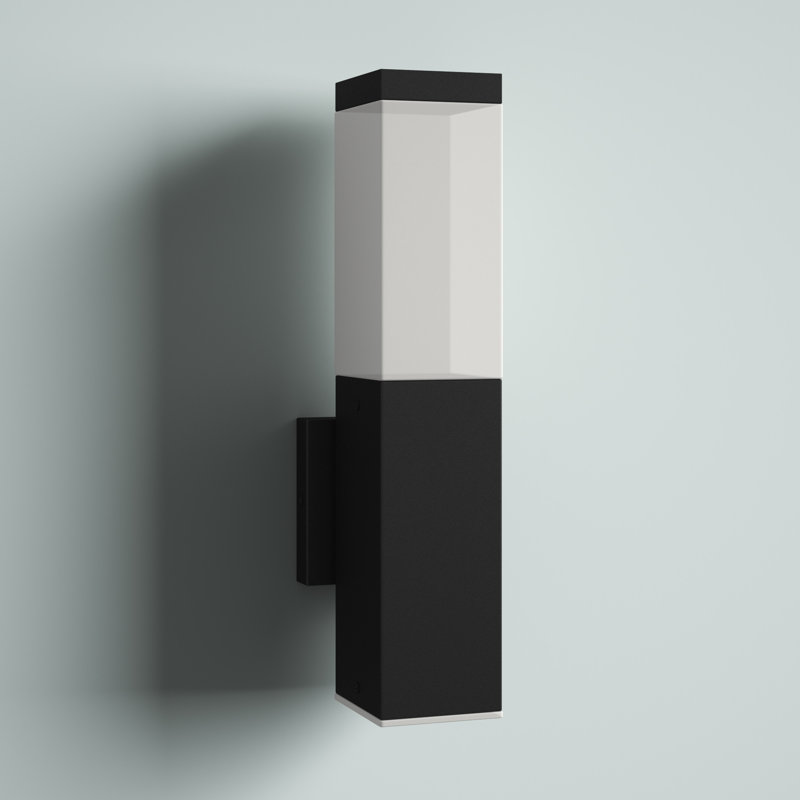 Addilynn Aluminum LED Wall Light, Black