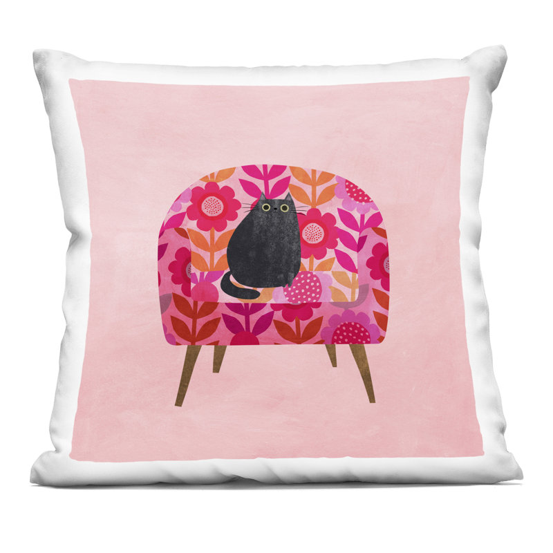 Chat sur chaise rétro à motif floral imprimé par Design Cat par Angie Rozelaar