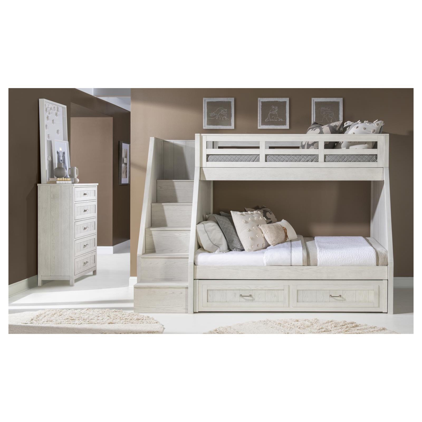 Casey 5-Drawer Chest