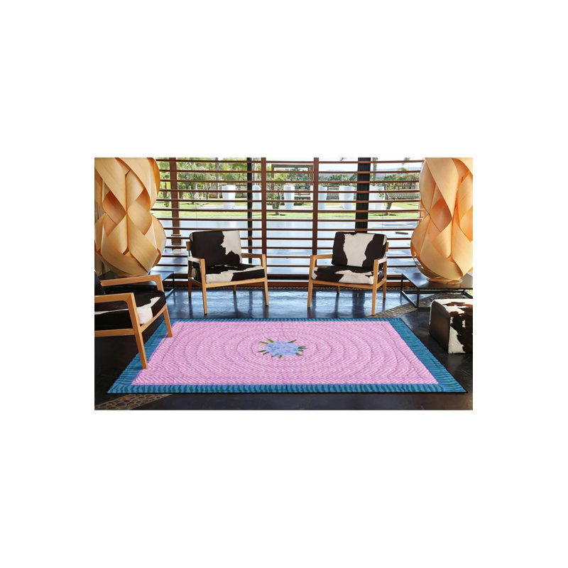 Tapis tissé avec motif de roses au milieu, Rectangle 2 pi 4 po x 4 pi