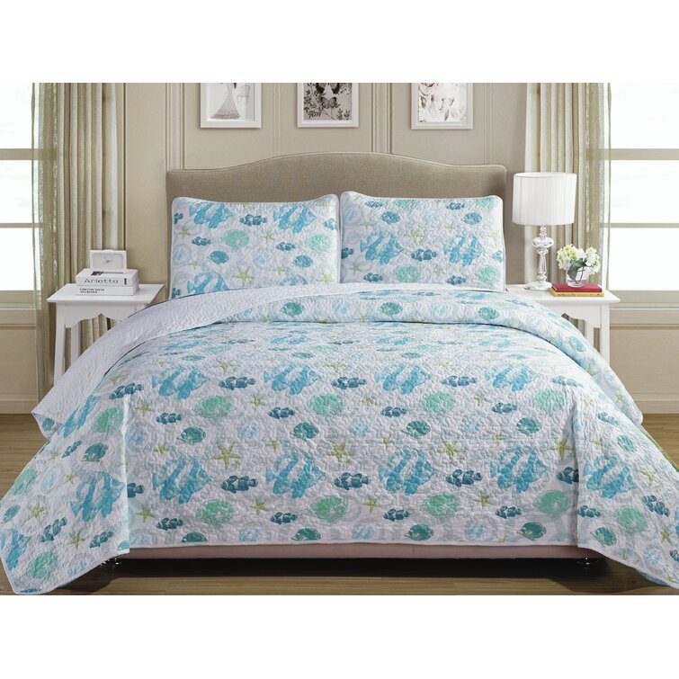 https://assets.wfcdn.com/im/77686459/resize-h755-w755%5Ecompr-r85/4393/43935231/100%25+Cotton+Quilt+Set.jpg