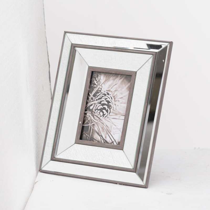 Aeliana Picture Frame, 29cm H x 24cm W x 2cm D