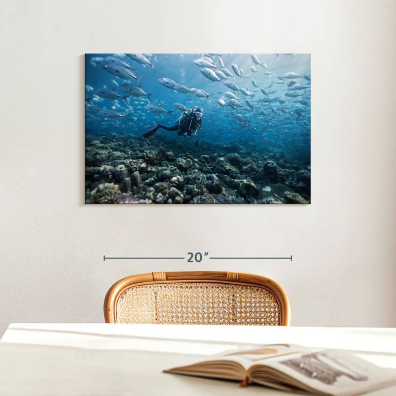 Senne Scuba Diver, 16" H x 24" W