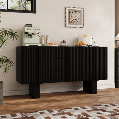 Buffet 63 "en bois cannelé avec bord incurvé et 3 tiroirs