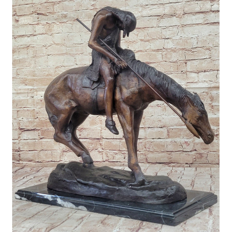 Figurines et sculptures Tausin