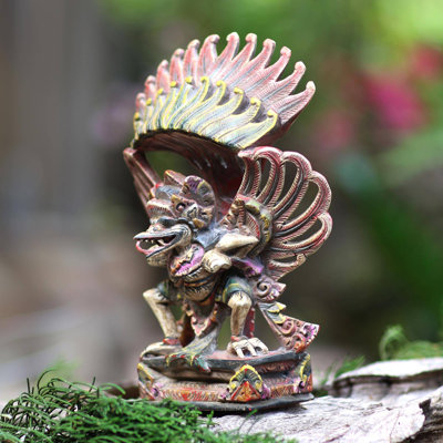 Statue de Garuda volant Arlmont & Co.