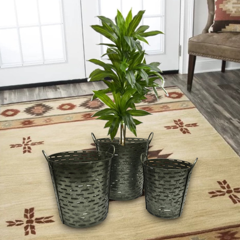 Gracie Oaks Decorative Bin