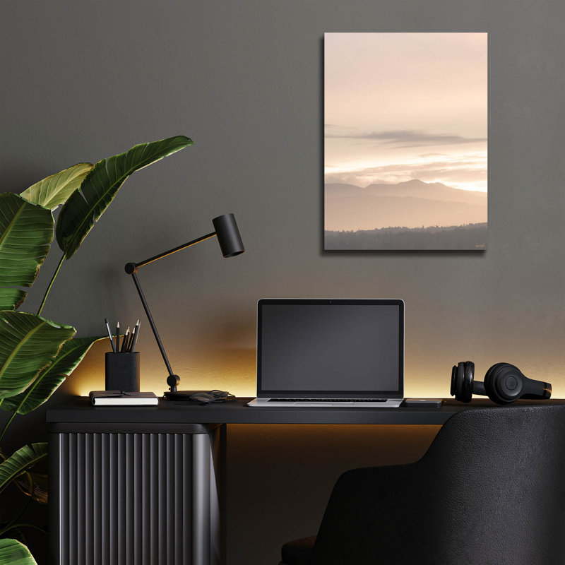  «The Morning Mountains» par Life BeautifuLEE, art mural en verre acrylique, 12 po x 16 po