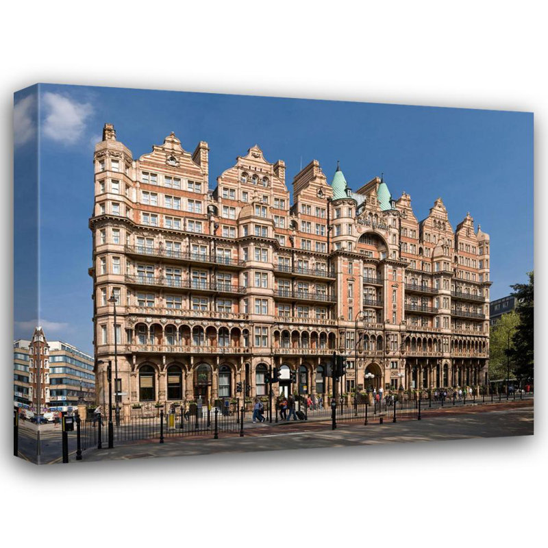 Hôtel Russell à Londres, H 19 po x l 24 po