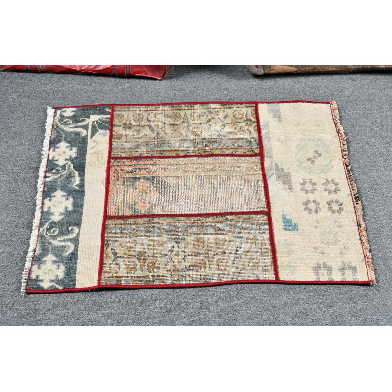 Unique Handmade Turkish Anatolian Rug in Bohemian Style Featuring a Patchwork Design - Ideal for Enhancing Your Home Decor with Its Vibrant Colors and Intricate Patterns