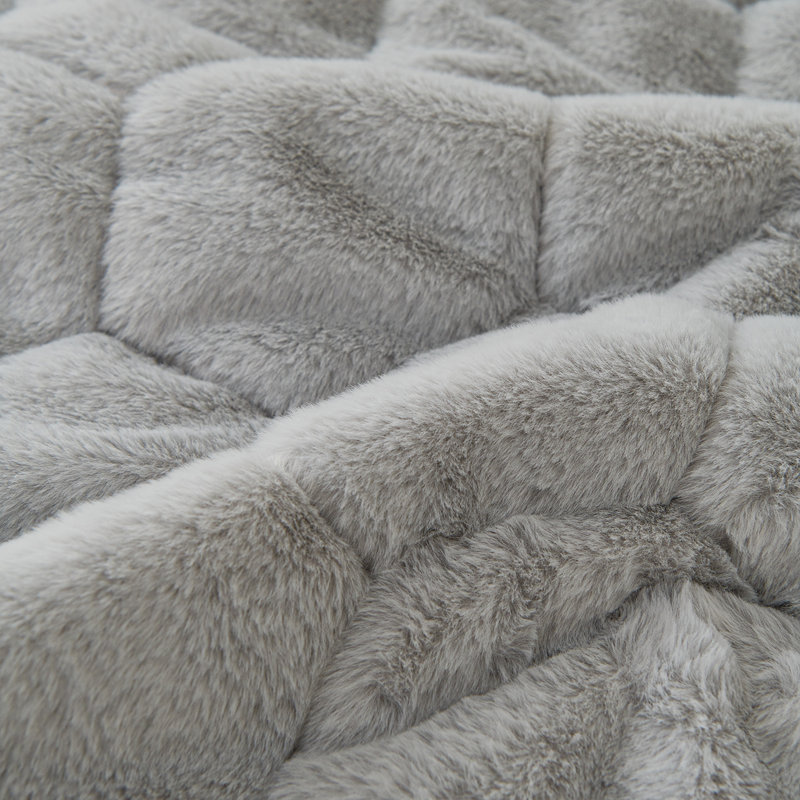 Housse pour canapé en peluche de vison ultra doux, Fausse fourrure grise, L 35,5 po x P 83 po