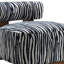 Chaise d'appoint Niya Zebra avec dossier cylindrique, chenille bleu-blanc-130982270
