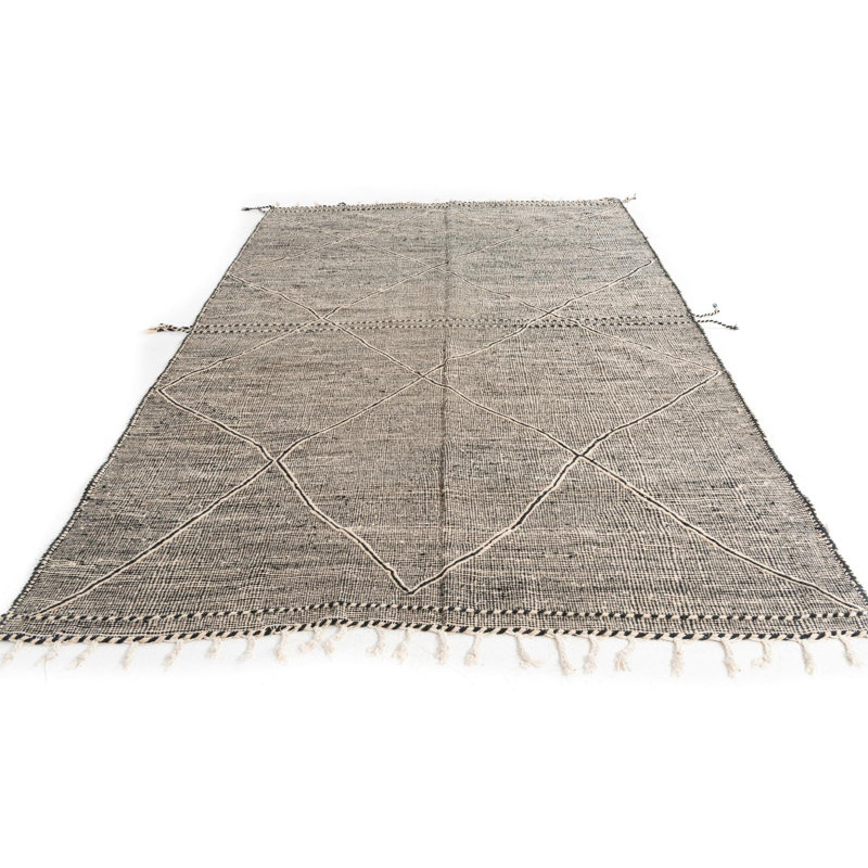 Tapis noir et blanc Iraheta