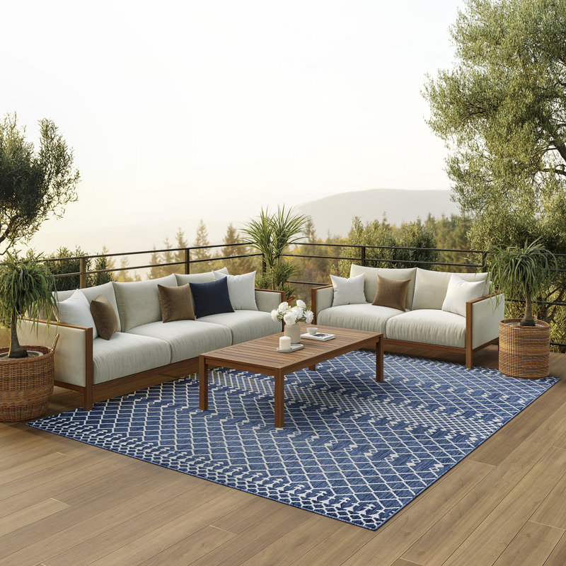Robbs Rectangle Indoor/Outdoor Area Rug, Rectangle 5' x 7', Navy Blue