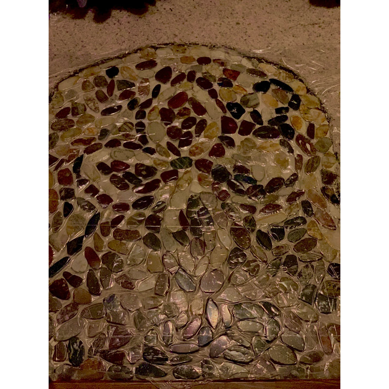 Mosaïque de galets plats mats 12 po x 12 po