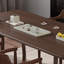 Table de salle à manger d'inspiration rétro-938909399-938909396